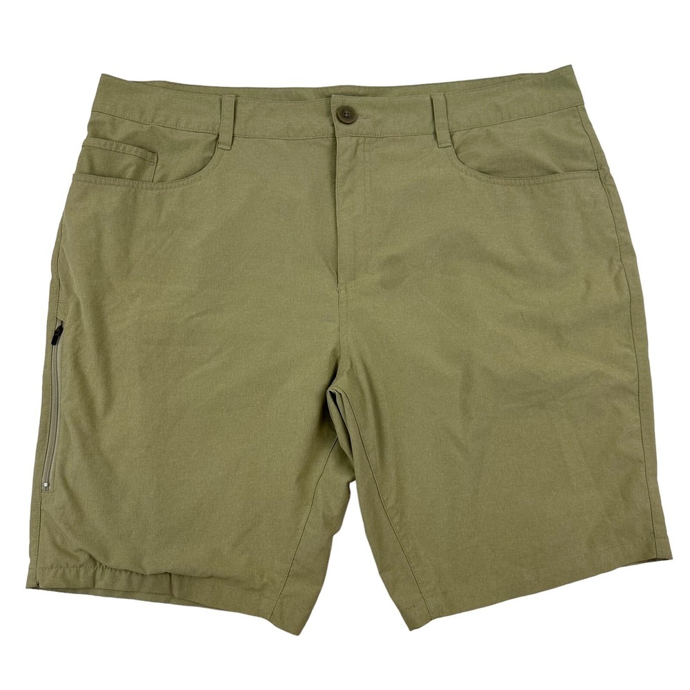 Royal Robbins Tan Shorts Lightweight Polyester Size 40 Stretch 10" Inseam